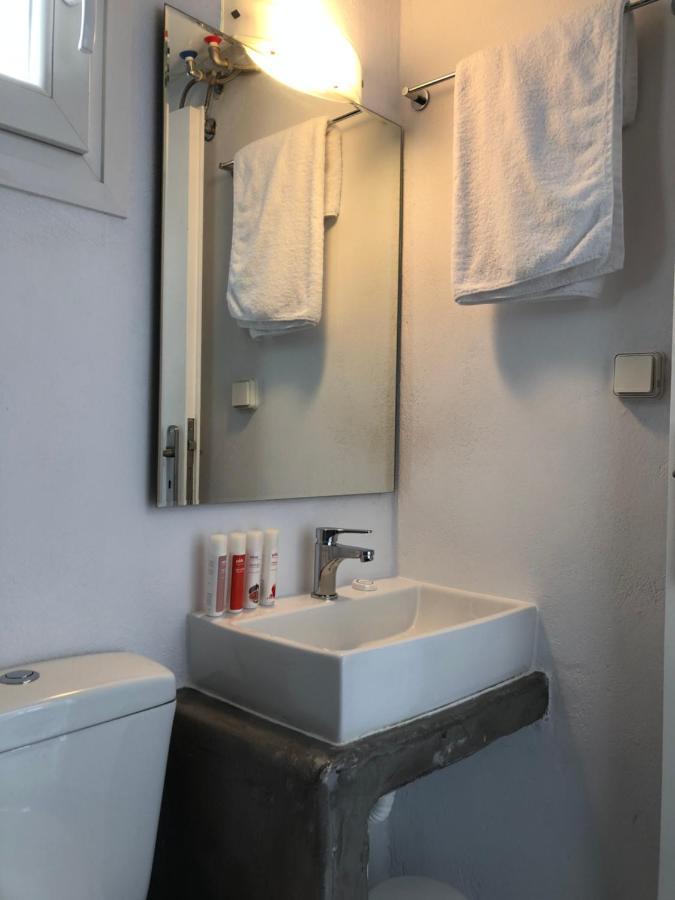 Sea Wind Apartments Агиос Стефанос Екстериор снимка