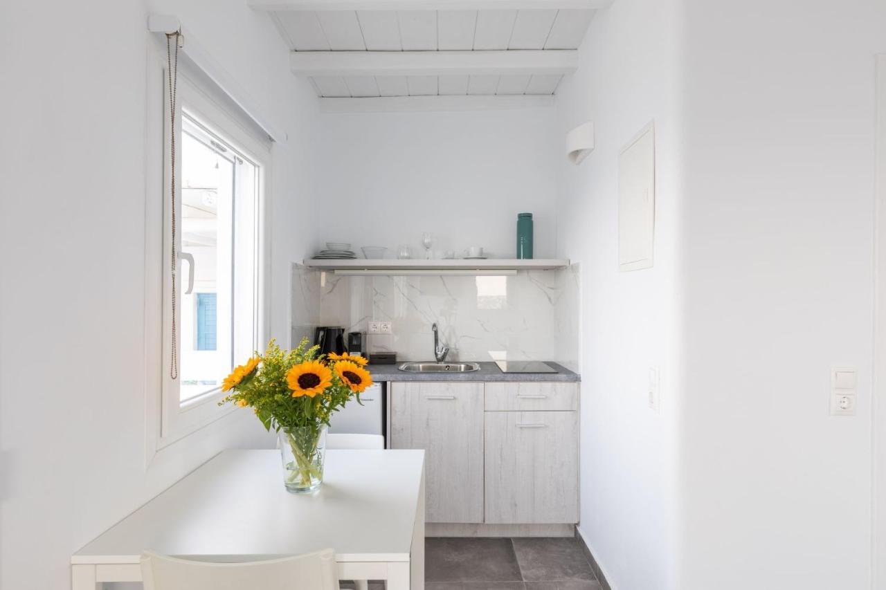 Sea Wind Apartments Агиос Стефанос Екстериор снимка