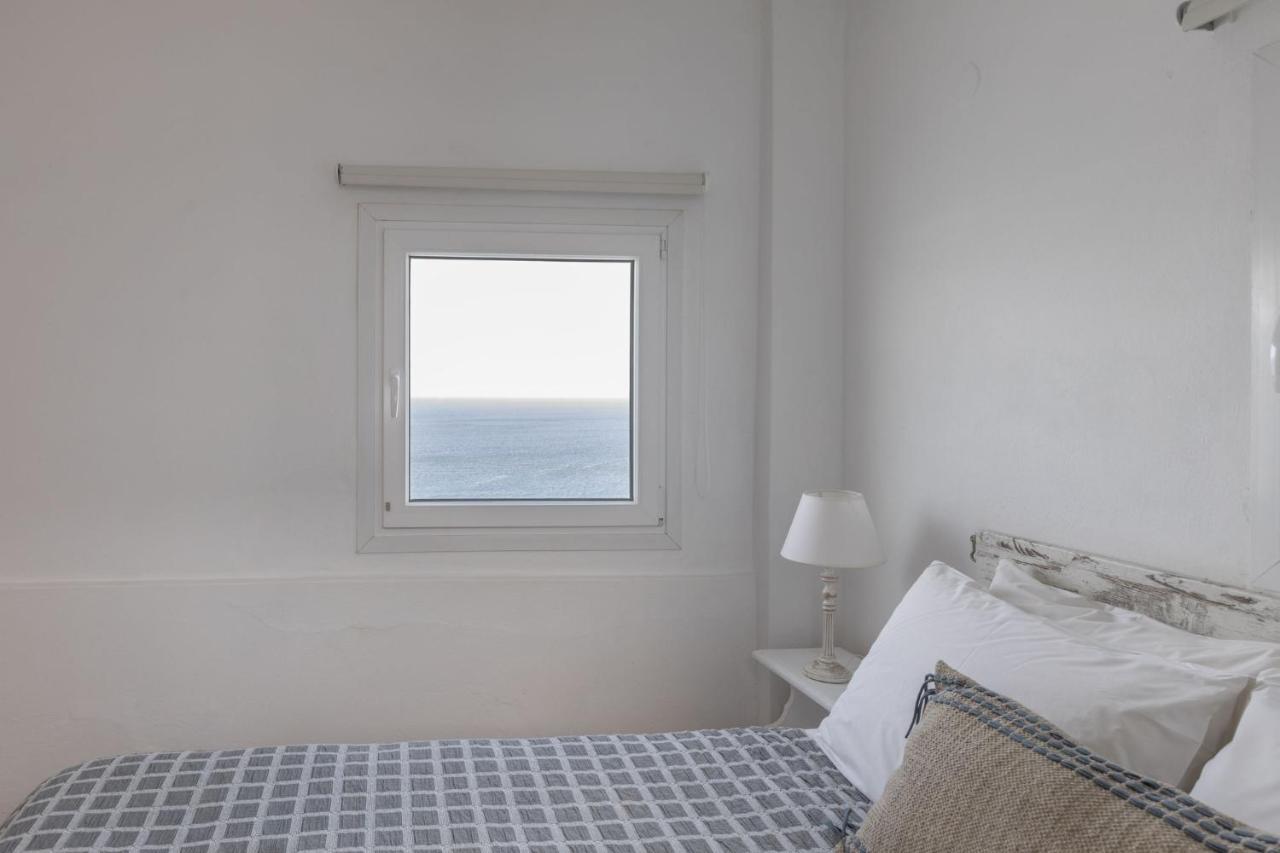 Sea Wind Apartments Агиос Стефанос Екстериор снимка