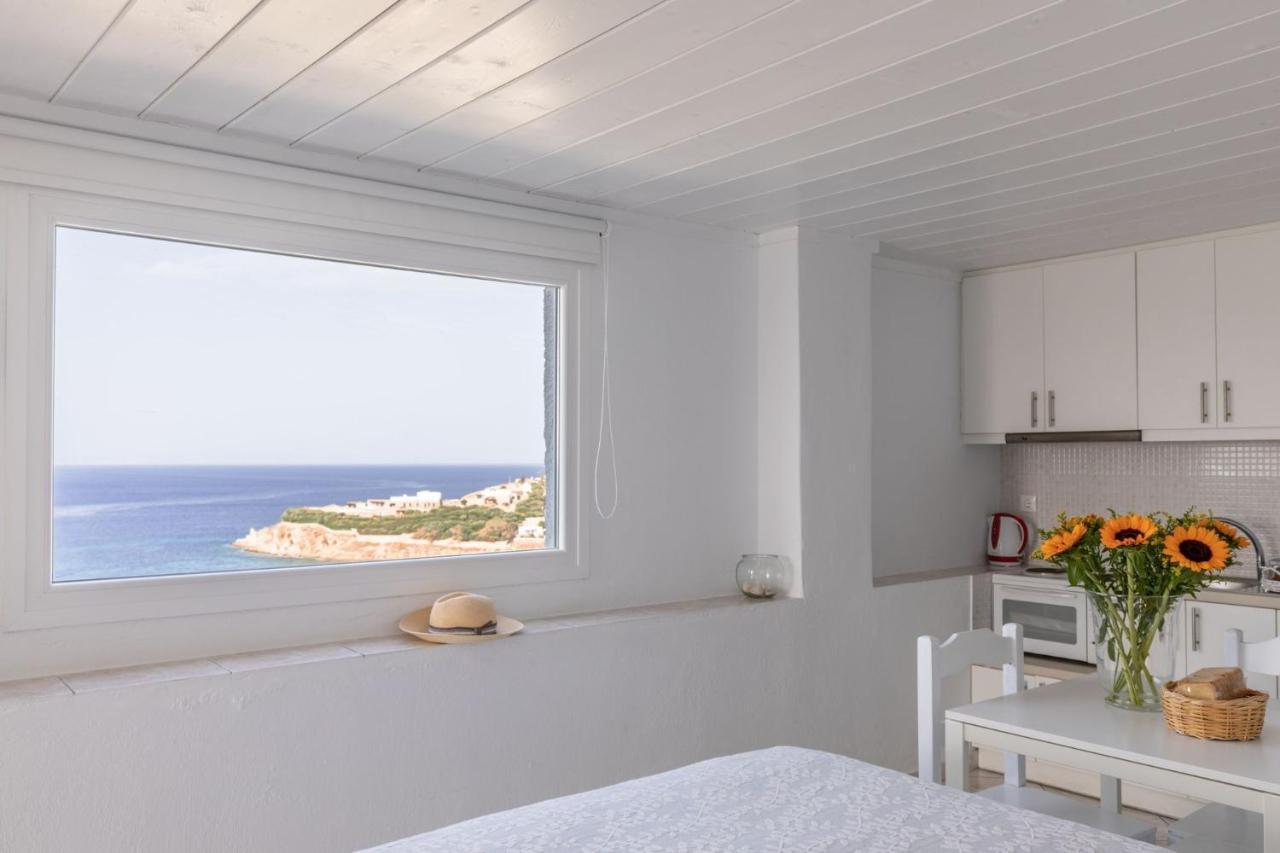 Sea Wind Apartments Агиос Стефанос Екстериор снимка