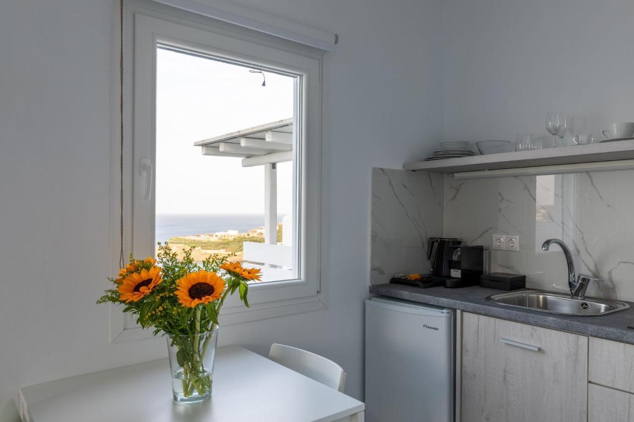 Sea Wind Apartments Агиос Стефанос Екстериор снимка