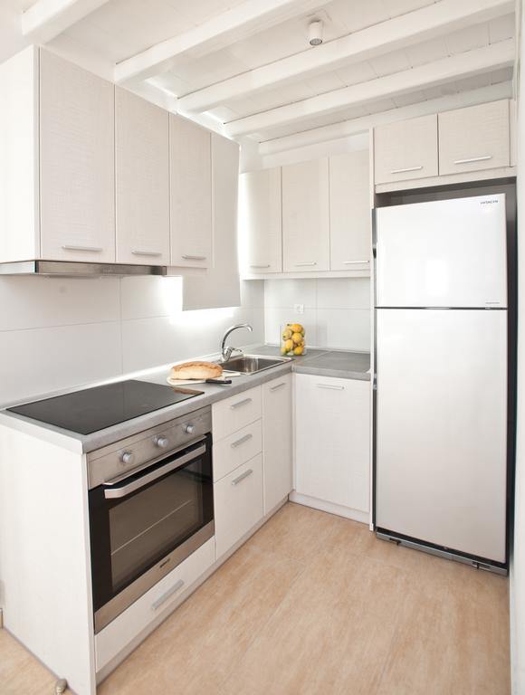 Sea Wind Apartments Агиос Стефанос Екстериор снимка