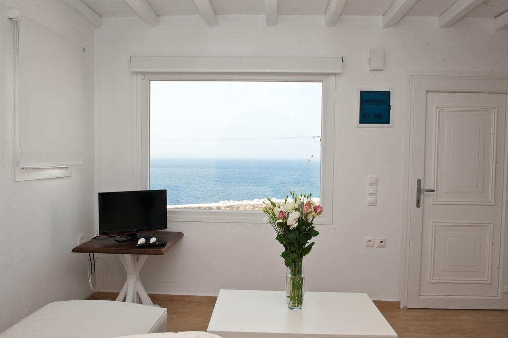 Sea Wind Apartments Агиос Стефанос Екстериор снимка